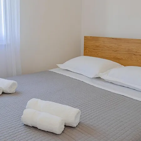 Apartment With A Parking Space Okrug Gornji, Ciovo - 23151 Trogir